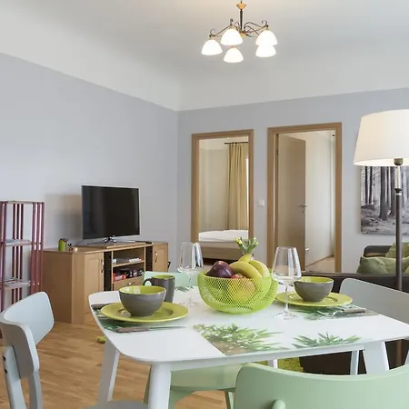 Saaresalu Center * Пярну