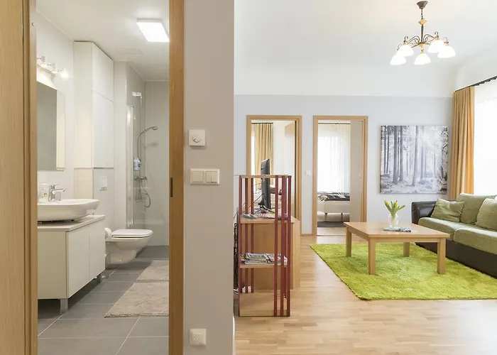 Saaresalu Center アパート パルヌ